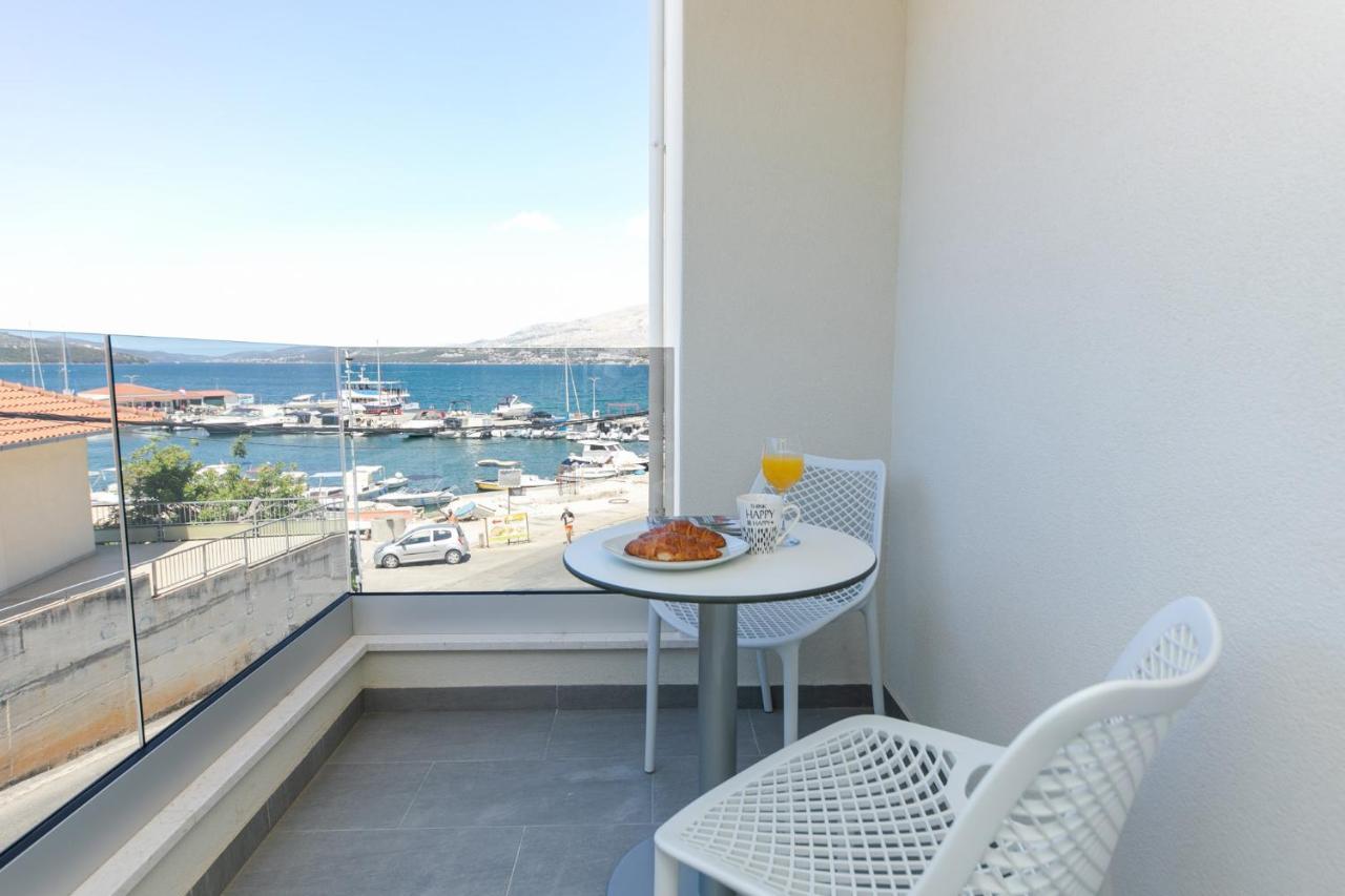 Ferienwohnung Enjoy Trogir Ciovo Exterior foto