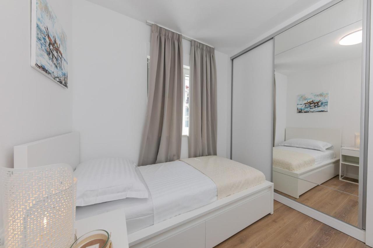 Ferienwohnung Enjoy Trogir Ciovo Exterior foto