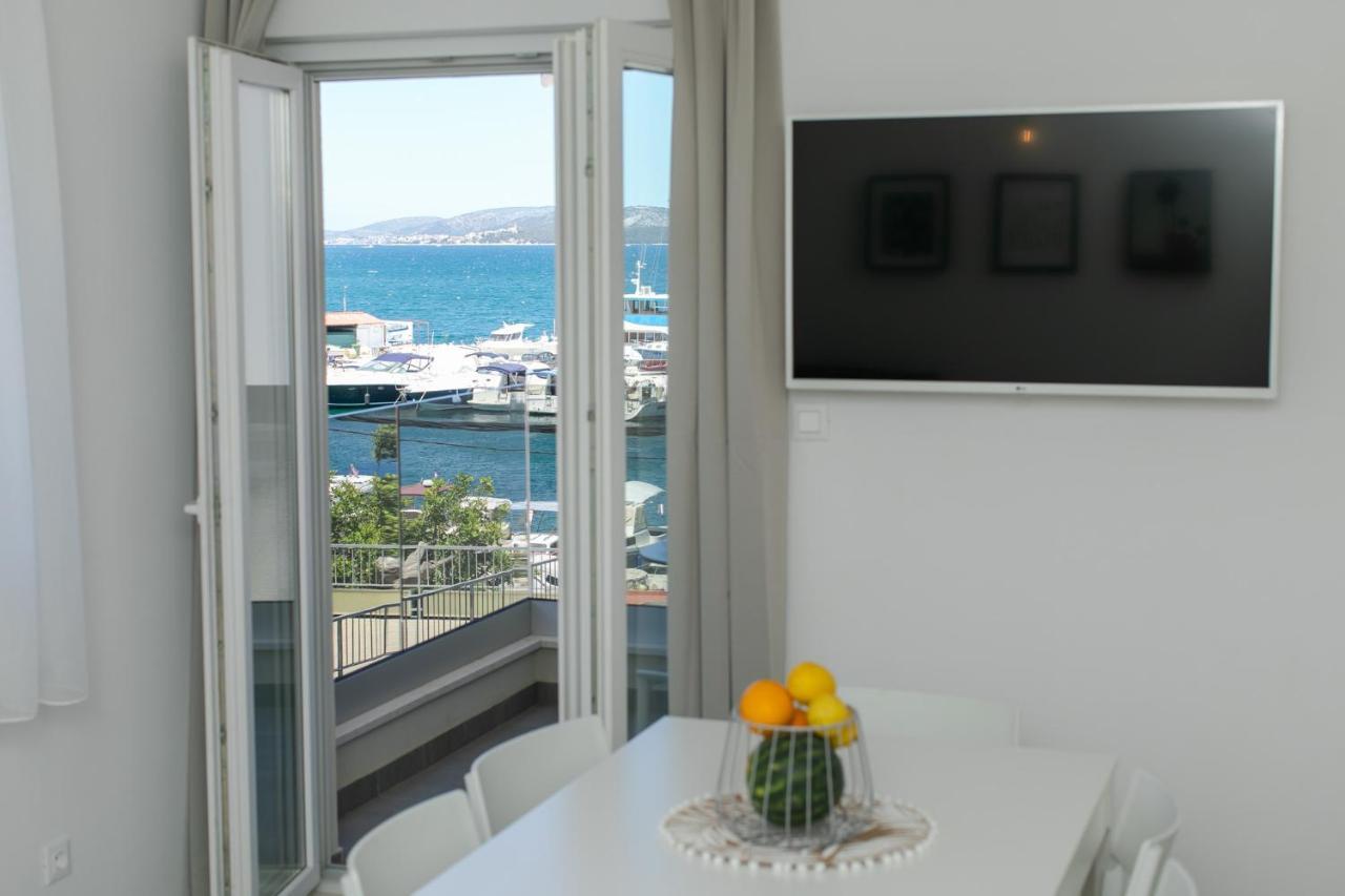 Ferienwohnung Enjoy Trogir Ciovo Exterior foto