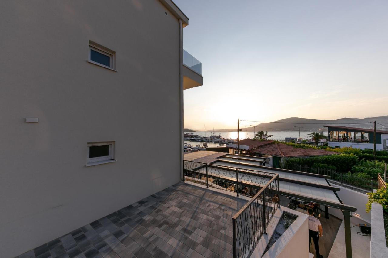 Ferienwohnung Enjoy Trogir Ciovo Exterior foto